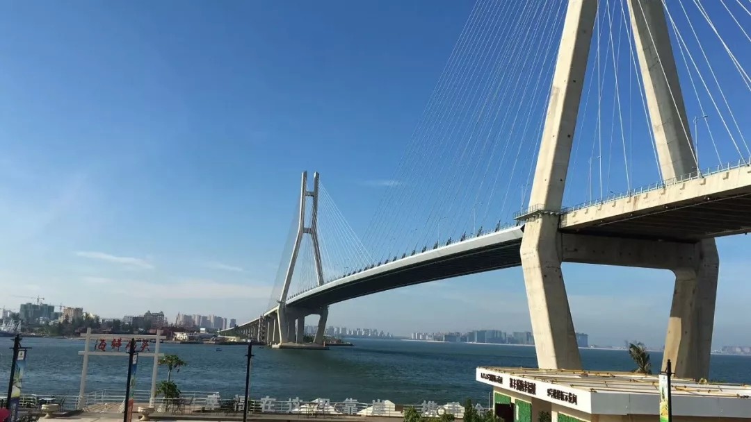 洋浦大桥实景图