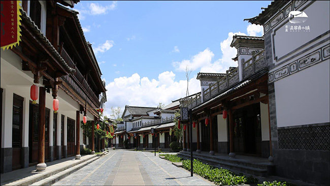 景业高黎贡小镇实景图