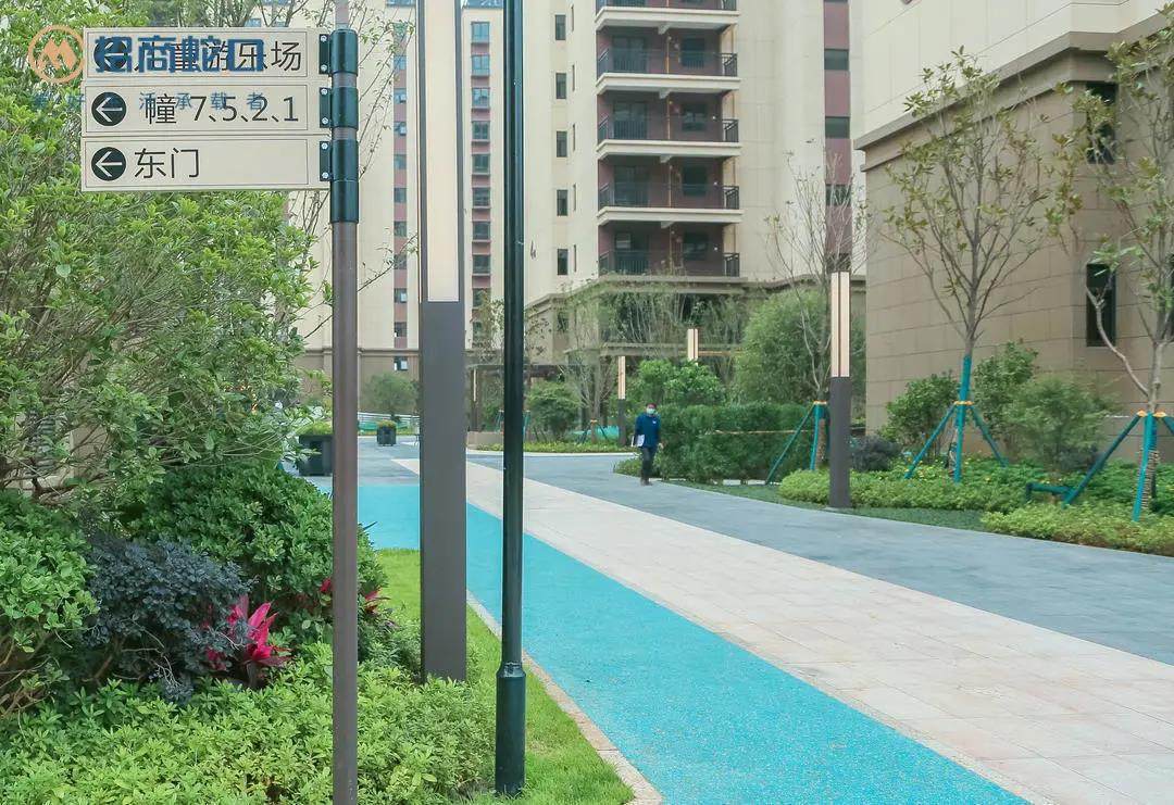 招商依山郡实景图