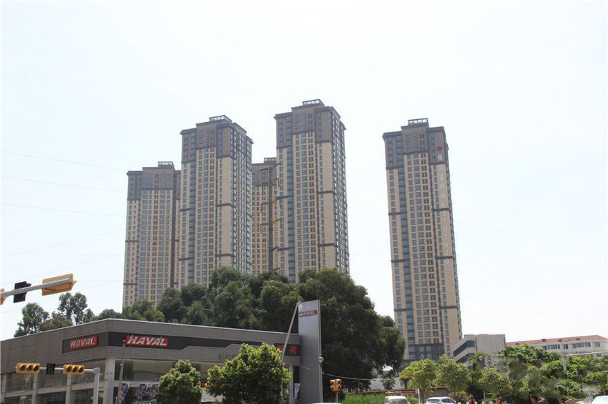 俊发盛唐城实景图